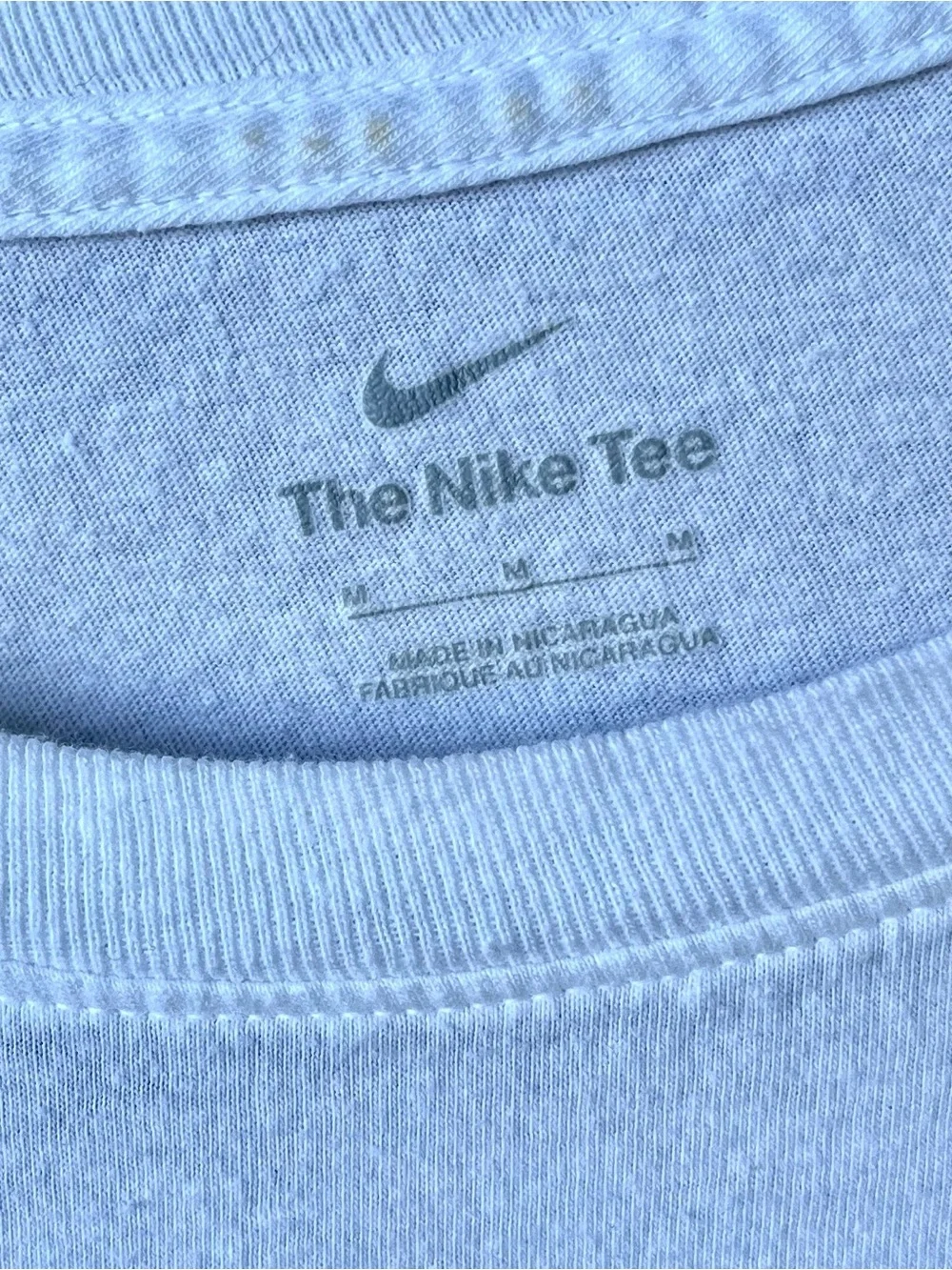 Nike White Tee With Logo / Tag Line